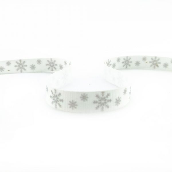 Стрічка з друком святкова сірі сніжинки 10 мм